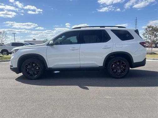 2025 Honda Pilot Touring+
