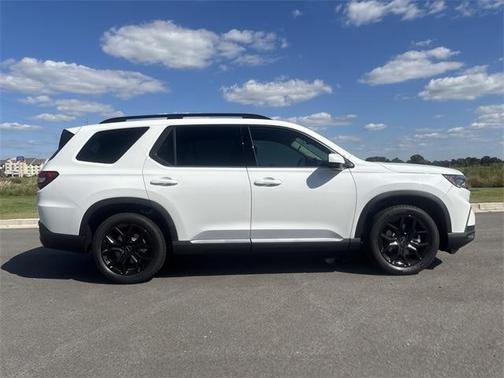 2025 Honda Pilot Touring+