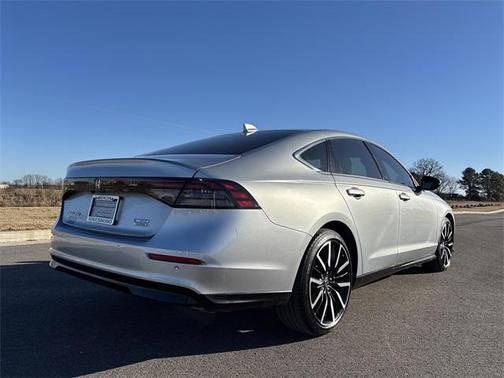 2024 Honda Accord Hybrid Touring