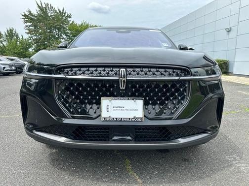 INFINITE BLACK MET CC 2025 Lincoln Nautilus PREMIERE