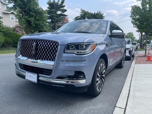 2022 Lincoln Navigator L BLACK LABEL