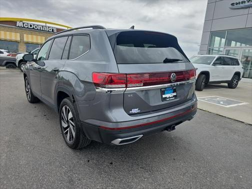 2024 Volkswagen Atlas 2.0T SE w/Technology 4MOTION