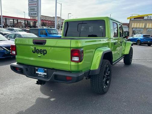 2025 Jeep Gladiator Nighthawk