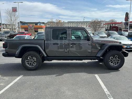 2025 Jeep Gladiator Mojave X