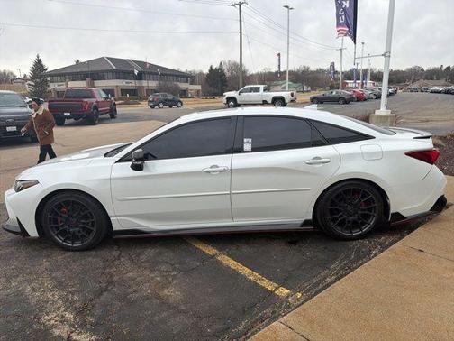 2020 Toyota Avalon TRD