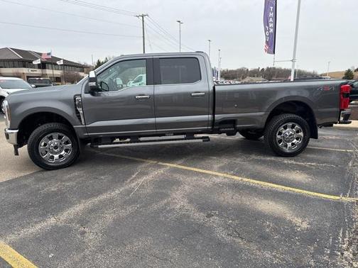 2025 Ford F-350 Lariat
