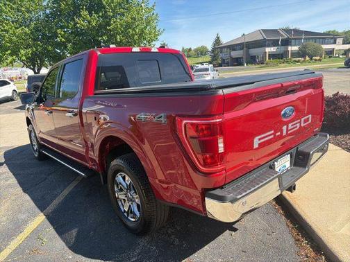 Rapid Red Metallic Tinted Clearcoat 2022 Ford F-150 XLT