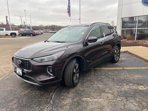 2023 Ford Escape Platinum