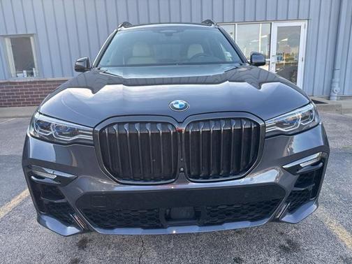 2020 BMW X7 M50i