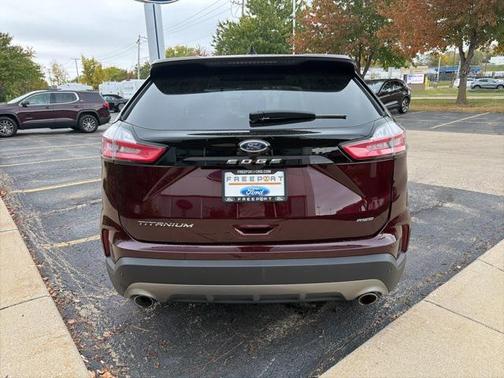 2024 Ford Edge Titanium