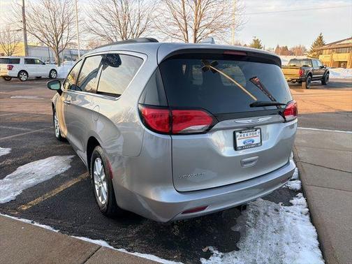 2020 Chrysler Voyager LXI