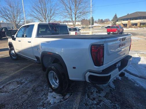 2023 GMC Sierra 3500 Denali