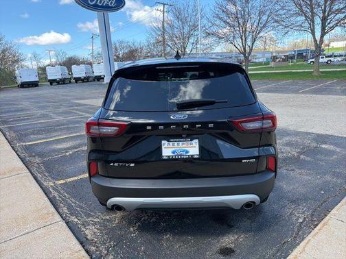 Agate Black Metallic 2023 Ford Escape Active