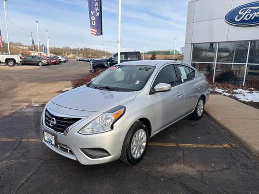 2019 Nissan Versa 1.6 SV