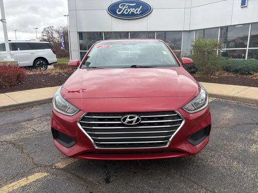 2020 Hyundai Accent SE
