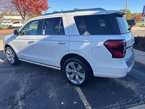 2022 Ford Expedition Platinum