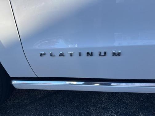 2022 Ford Expedition Platinum