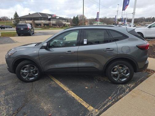 2026 Ford Escape ST-Line Select