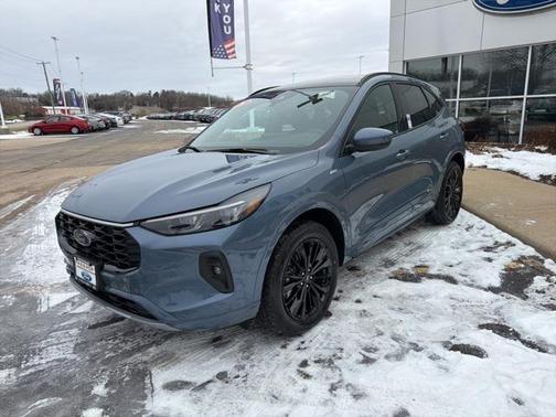 2026 Ford Escape ST-Line Elite