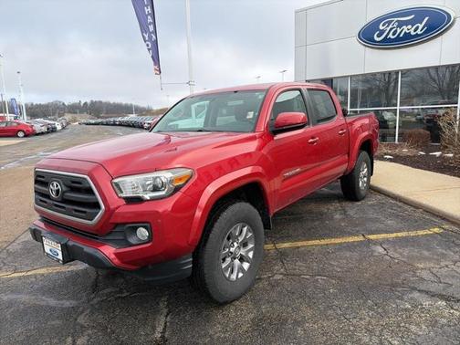 2016 Toyota Tacoma SR5