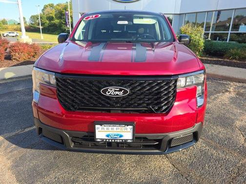Ruby Red Metallic Tinted Clearcoat 2025 Ford Maverick XLT