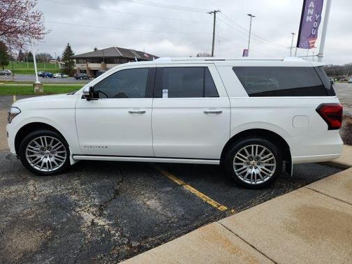 Star White Metallic Tri-Coat 2022 Ford Expedition Max Platinum