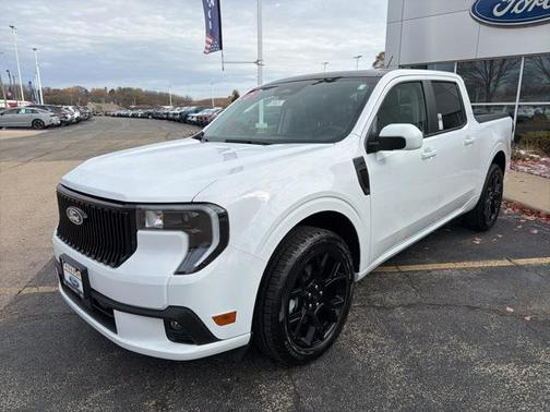 2025 Ford Maverick Lobo Standard