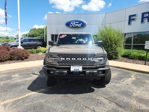 Marsh Gray 2025 Ford Bronco Badlands
