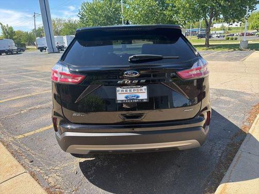 Agate Black Metallic 2023 Ford Edge SEL