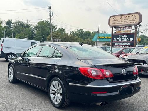 2010 Volkswagen CC Sport