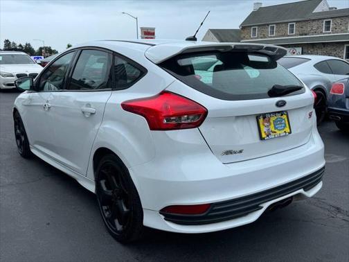 2016 Ford Focus ST ST