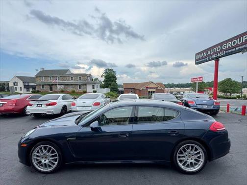 2015 Porsche Panamera 4