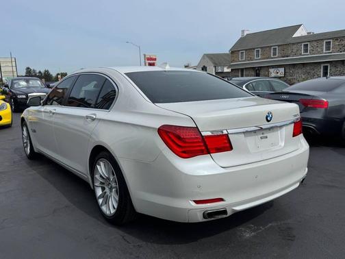 2012 BMW 750 Li