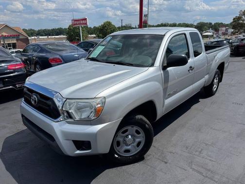 2013 Toyota Tacoma Base