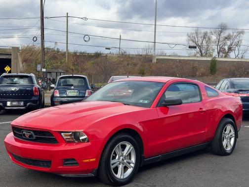 2010 Ford Mustang Base