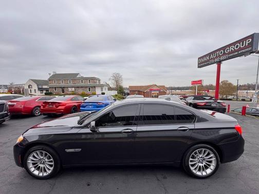 2011 BMW 740 740i 4dr Sedan