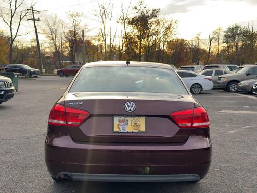 2013 Volkswagen Passat 2.5 SE