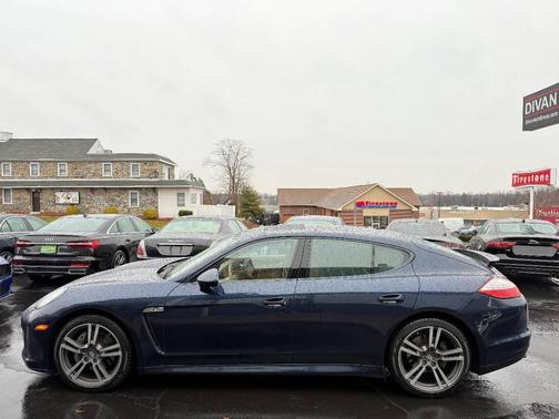 2012 Porsche Panamera 4