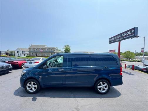 2017 Mercedes-Benz Metris Base