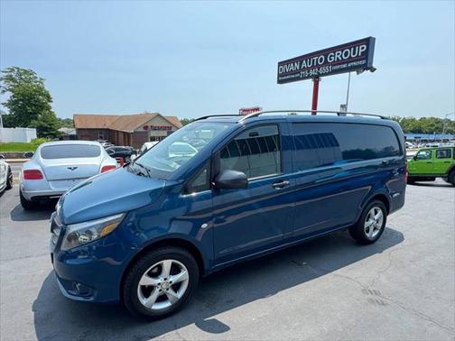 2017 Mercedes-Benz Metris Base