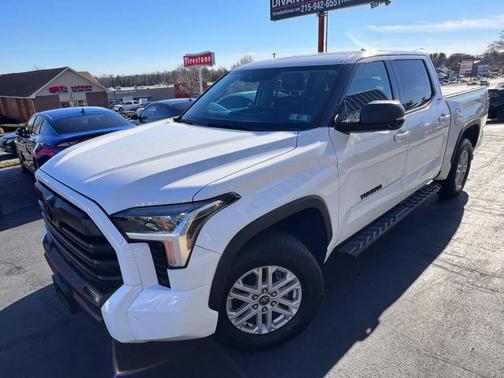 2023 Toyota Tundra SR5