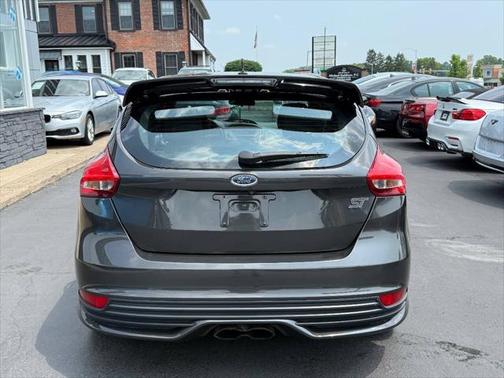 2016 Ford Focus ST