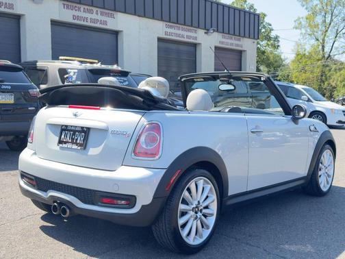 2012 MINI Cooper S Base
