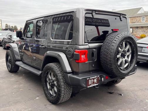 2018 Jeep Wrangler Unlimited Sahara