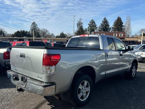 2010 Toyota Tundra Grade