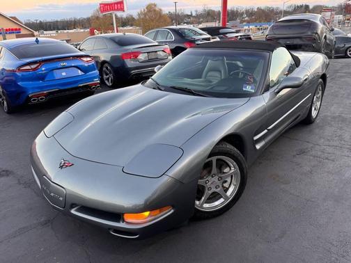 2004 Chevrolet Corvette Base