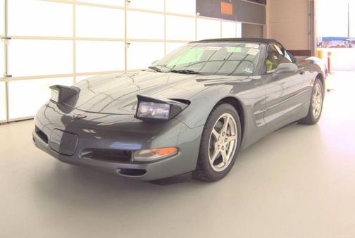 2004 Chevrolet Corvette Base