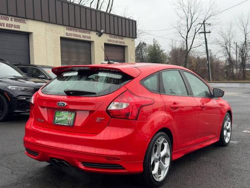 2013 Ford Focus ST ST