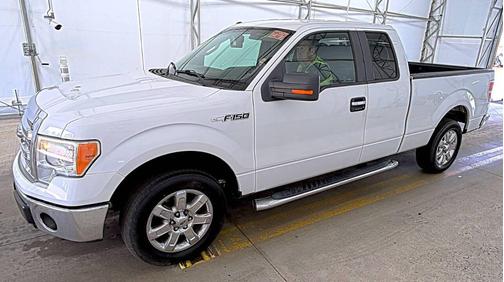 White 2014 Ford F-150 XLT