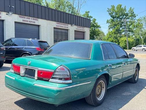 2001 Mercury Grand Marquis LS Premium 4dr Sedan